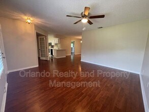 1133 Monroe Ave in St. Cloud, FL - Building Photo - Building Photo