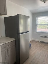 23 Mohawk Ave in Sparta, NJ - Building Photo - Building Photo