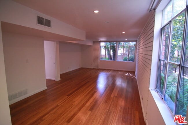 1211 Horn Ave in West Hollywood, CA - Building Photo - Building Photo