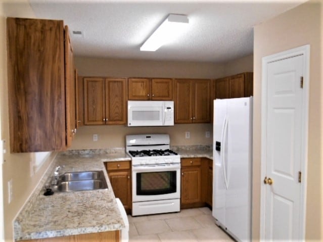 503 N Waters Edge Dr in Durham, NC - Building Photo - Building Photo