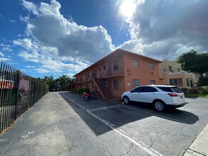 Allapattah Apartments in Miami, FL - Building Photo - Building Photo