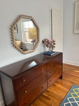 250 E Market St in Bethlehem, PA - Building Photo