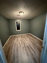 404 W Easy St in Jonesboro, AR - Building Photo - Building Photo