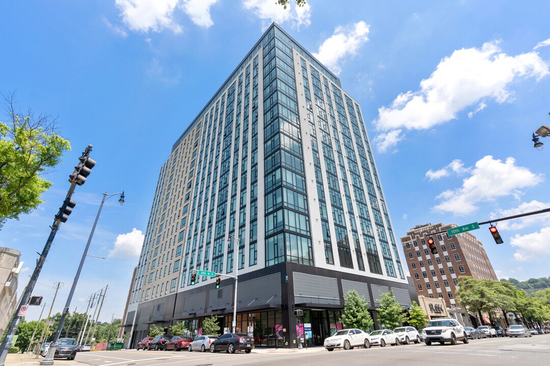 Steelhaven Birmingham in Birmingham, AL - Building Photo