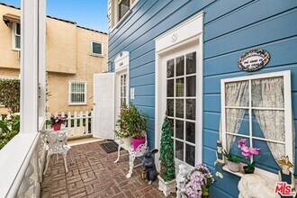 6366 W 6th St in Los Angeles, CA - Building Photo - Building Photo