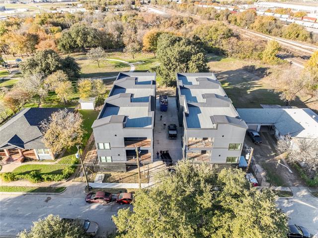 1105 Poindexter St in Fort Worth, TX - Building Photo - Building Photo