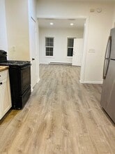 25 William St, Unit 1 in Catskill, NY - Foto de edificio - Building Photo