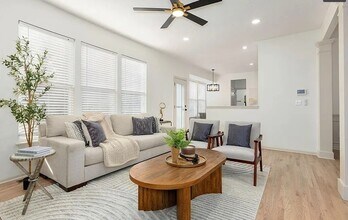 15457 W 155th Terrace in Olathe, KS - Building Photo - Building Photo