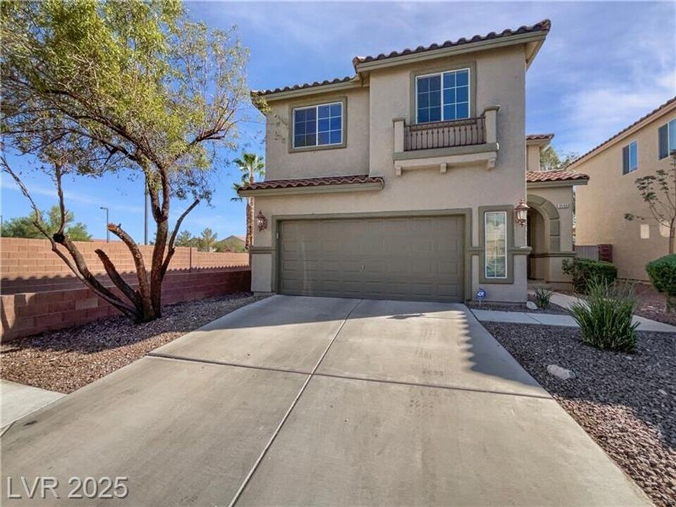 9505 Delivery Ave in Las Vegas, NV - Building Photo