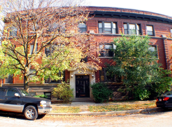 Fremont Square in Chicago, IL - Building Photo