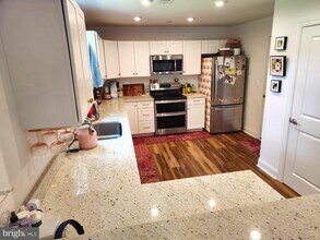 214 Oregon Rd in Stevensville, MD - Building Photo - Building Photo