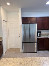 156 NE 24th Ave in Homestead, FL - Building Photo - Building Photo