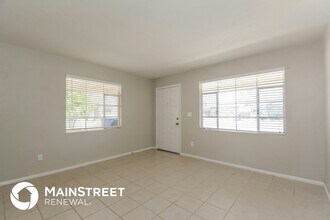 4649 E 14th St in Tucson, AZ - Foto de edificio - Building Photo