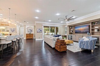 310 8th Ave N in St. Petersburg, FL - Building Photo - Building Photo