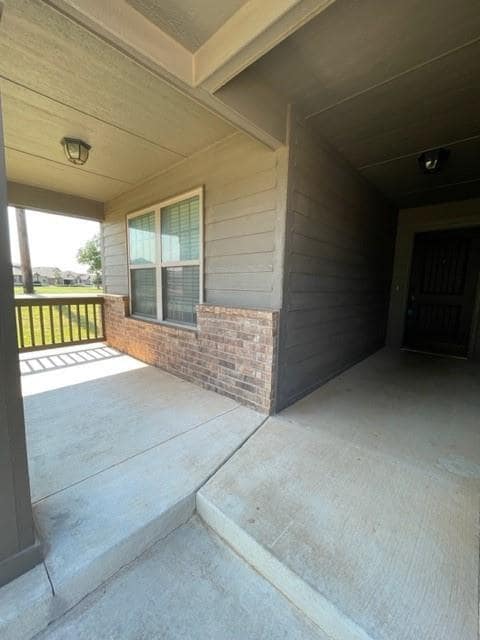 825 Barbaroot Dr in Norman, OK - Foto de edificio - Building Photo