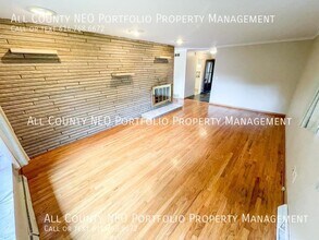 3054 N Star Rd in Columbus, OH - Building Photo - Building Photo
