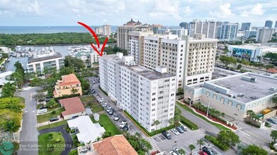 2555 NE 11th St in Fort Lauderdale, FL - Building Photo - Building Photo