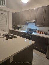 36 Bavenden Cres in Brampton, ON - Building Photo - Building Photo