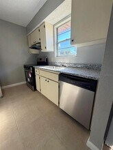 3103 Riverside Dr in Punta Gorda, FL - Building Photo - Building Photo