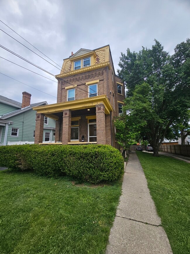 3914 S Madison Ave, Unit Floor 1