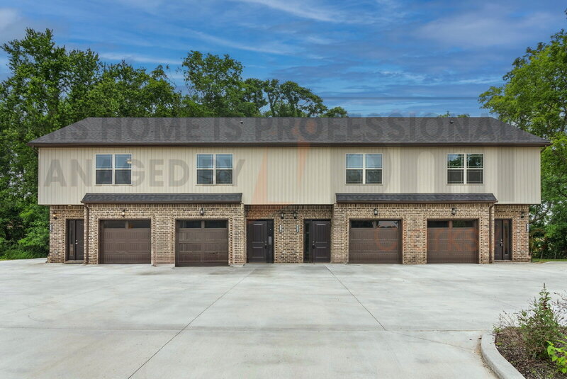 402 Shelby St in Clarksville, TN - Building Photo