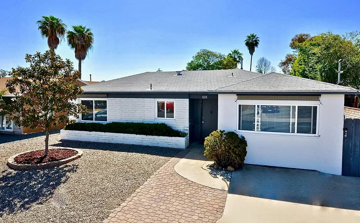 5115 Ewing St in San Diego, CA - Building Photo