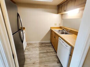 117 Crown Point Cir in Longwood, FL - Building Photo - Building Photo