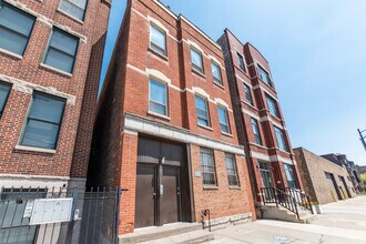 617 N Racine Ave in Chicago, IL - Building Photo - Building Photo