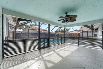 9284 Laurel Green Dr in Boynton Beach, FL - Building Photo - Building Photo