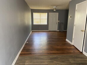 15 E Wilson St in Villa Rica, GA - Building Photo - Building Photo