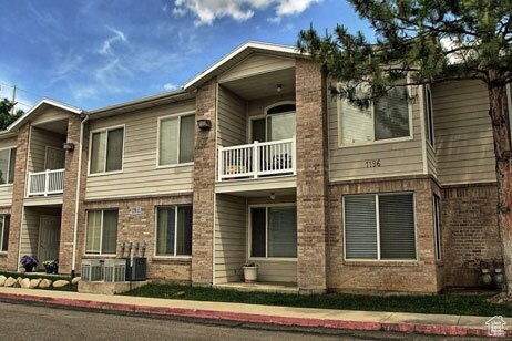1196 E 6600 S in Murray, UT - Foto de edificio - Building Photo
