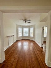 1311 W Foster Ave in Chicago, IL - Building Photo - Building Photo