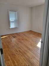 58 Cherry St, Unit 58A in Glens Falls, NY - Foto de edificio - Building Photo