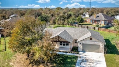 123 Kikipua in Bastrop, TX - Building Photo - Building Photo