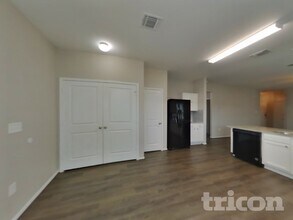 7317 Dungarees Wy in Austin, TX - Building Photo - Building Photo