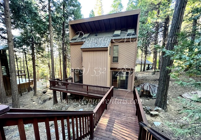 property at 20799 Lama Tamalin Rd