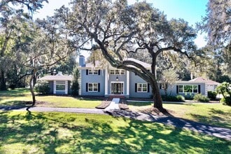34902 Greensteele Rd in Dade City, FL - Building Photo - Building Photo