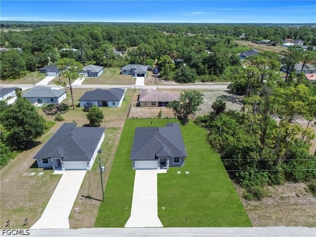 property at 6210 Forest Ct
