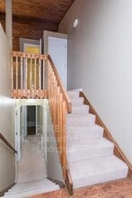 2512 Knightsbridge Ln in Lexington, KY - Building Photo - Building Photo