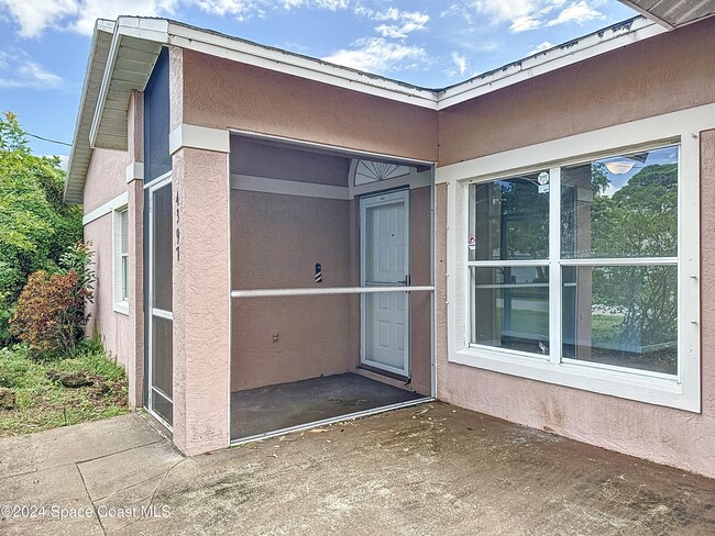 4397 Camberly St in Cocoa, FL - Building Photo - Building Photo