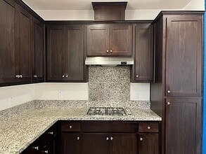1083 S Shields Ave in Tracy, CA - Building Photo - Building Photo