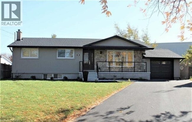 property at 89 Regent Dr