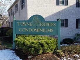 186 Lake Shore Rd, Unit #1 in Boston, MA - Building Photo