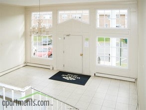Mount Pleasant Village Apartments in Wallington, NJ - Foto de edificio - Interior Photo