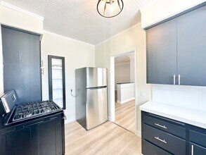 1133 Westmoreland Ave in Los Angeles, CA - Building Photo - Building Photo