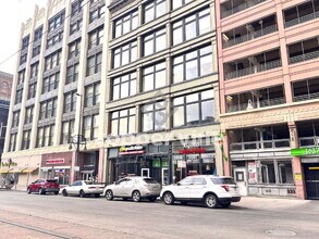 1617 California St in Denver, CO - Building Photo - Building Photo