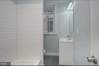 5847 Willows Ave, Unit Unit 2 in Philadelphia, PA - Building Photo - Building Photo