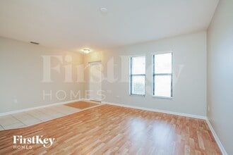 17533 Oriole Rd in Ft. Myers, FL - Building Photo - Building Photo