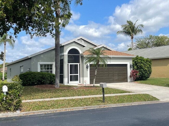 property at 6373 Lansdowne Cir
