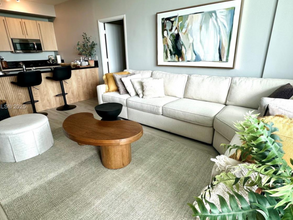 79 SW 12th St, Unit 3603 in Miami, FL - Foto de edificio - Building Photo